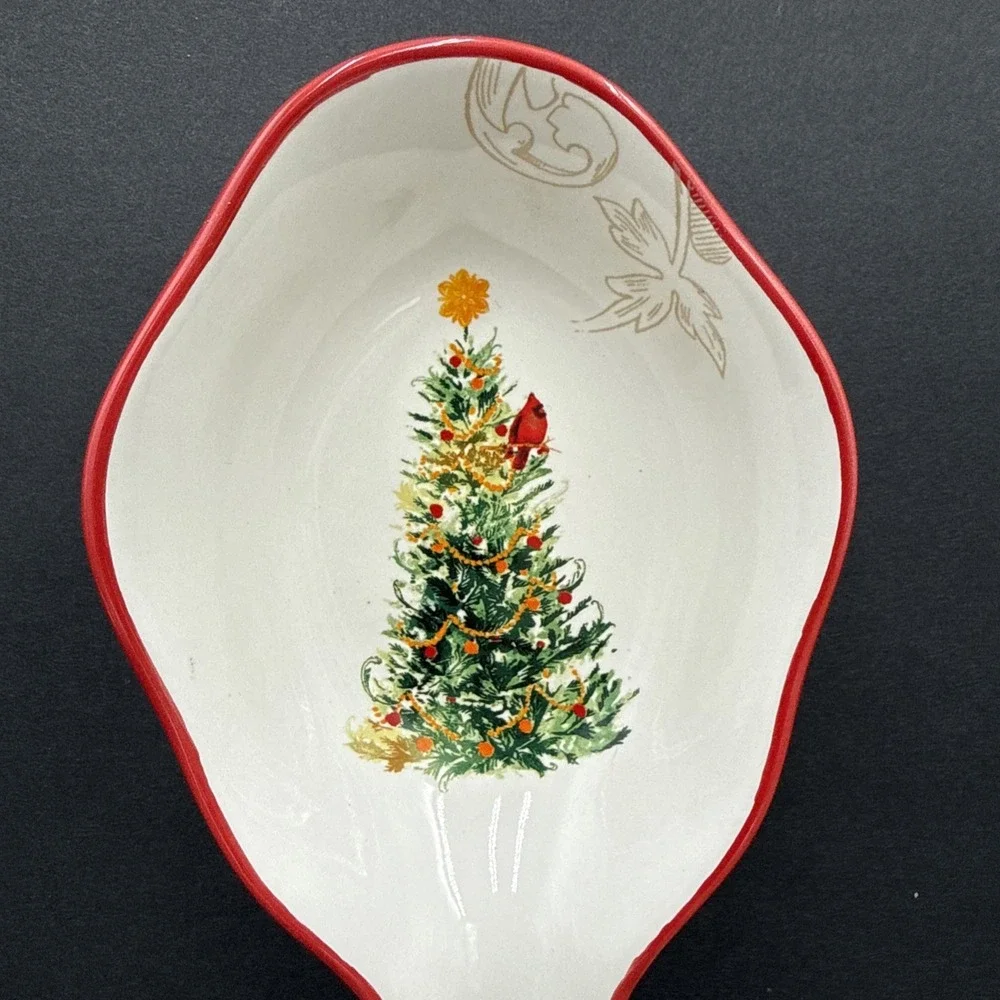 Thirty Fourth & Main‎ Christmas Spoon Rest Large 10